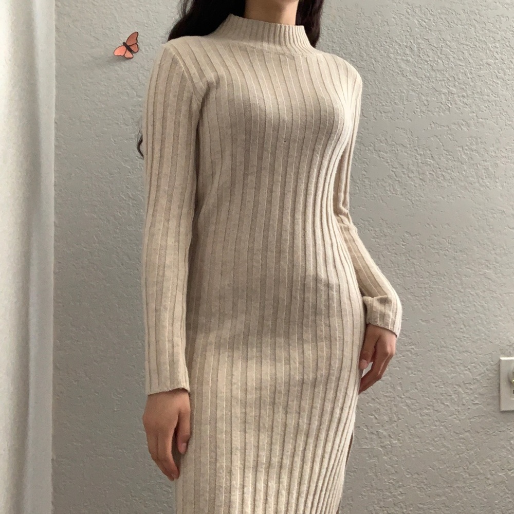 🌾tan midi sweater dress🌾